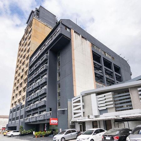 Oyo 115 Northridge Mansions Hotel Quezon City Kültér fotó