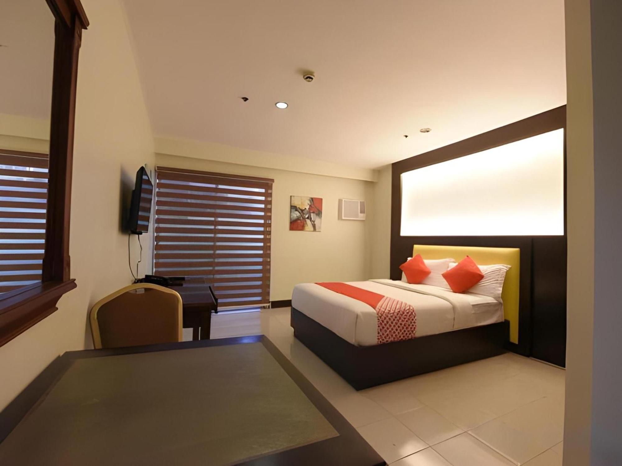 Oyo 115 Northridge Mansions Hotel Quezon City Kültér fotó