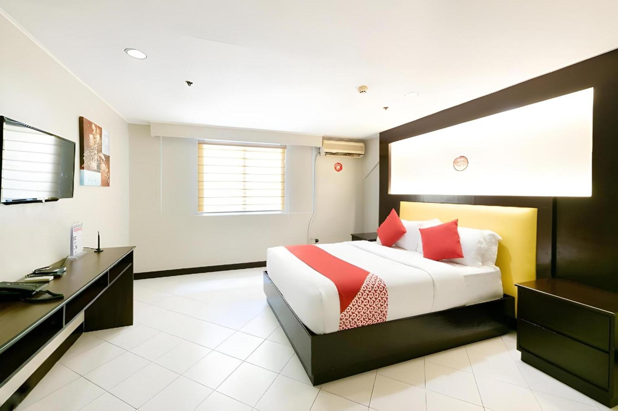 Oyo 115 Northridge Mansions Hotel Quezon City Kültér fotó