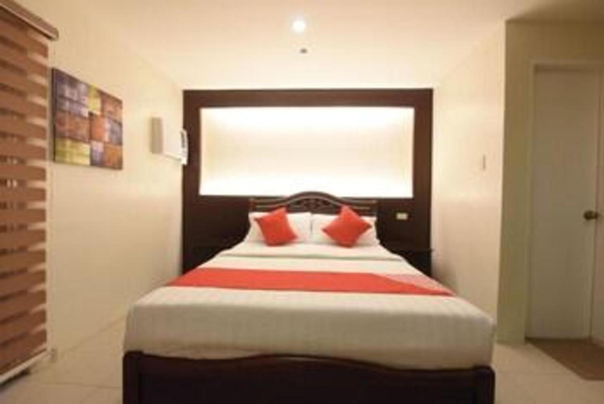 Oyo 115 Northridge Mansions Hotel Quezon City Kültér fotó