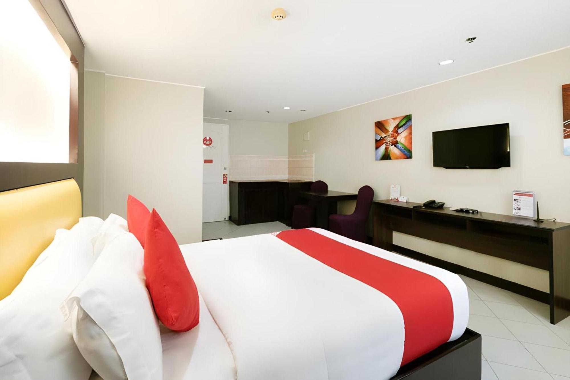 Oyo 115 Northridge Mansions Hotel Quezon City Kültér fotó