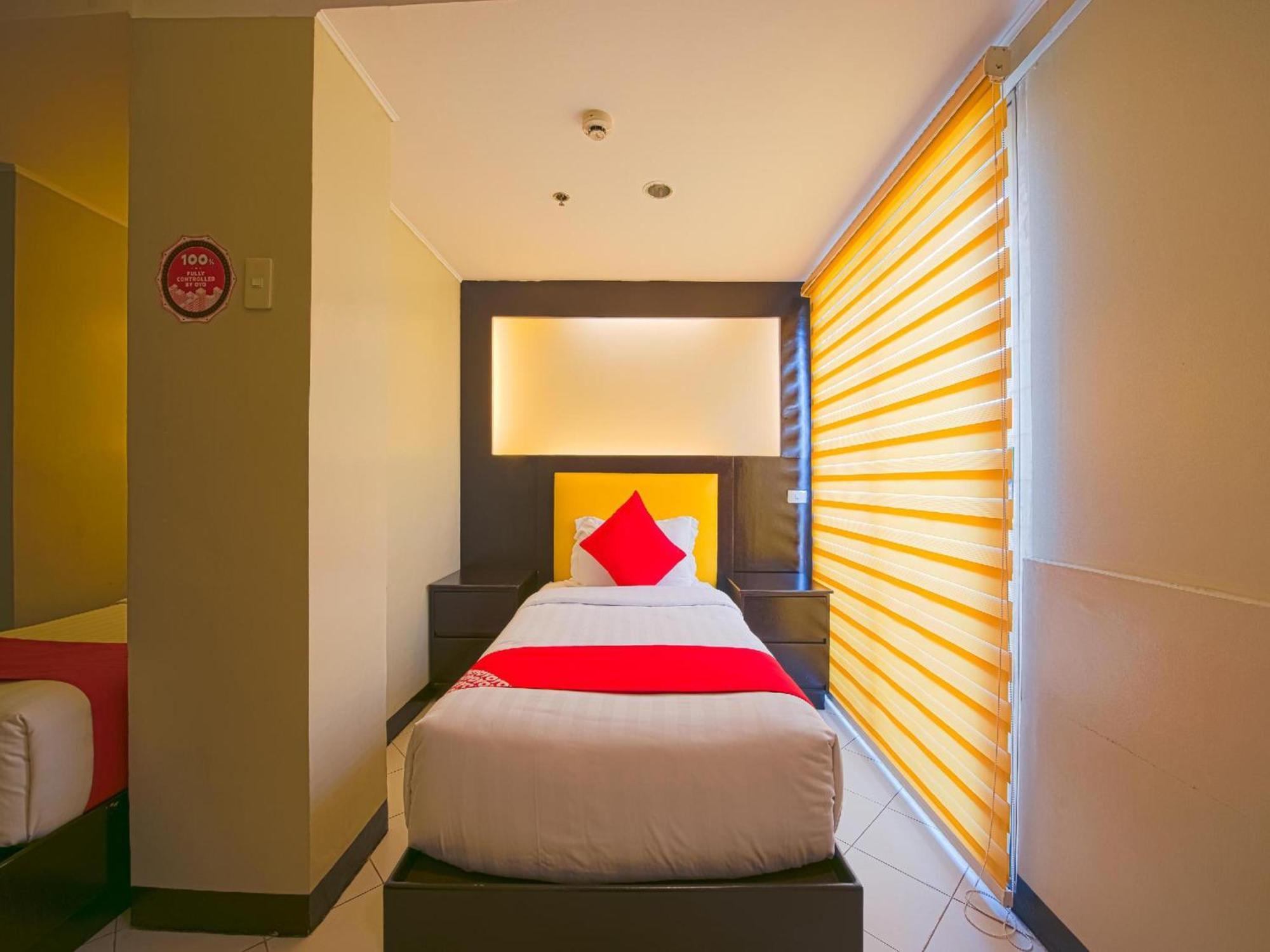 Oyo 115 Northridge Mansions Hotel Quezon City Kültér fotó
