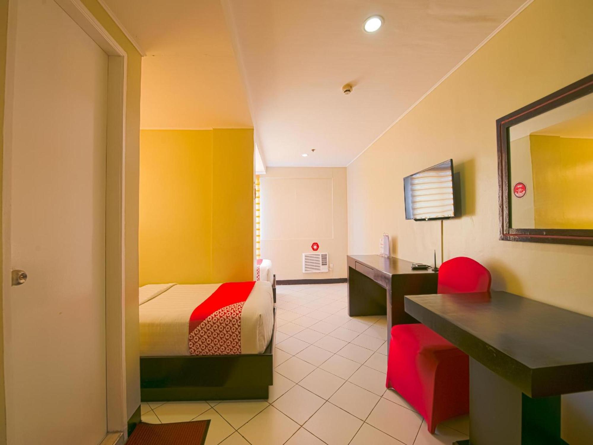 Oyo 115 Northridge Mansions Hotel Quezon City Kültér fotó