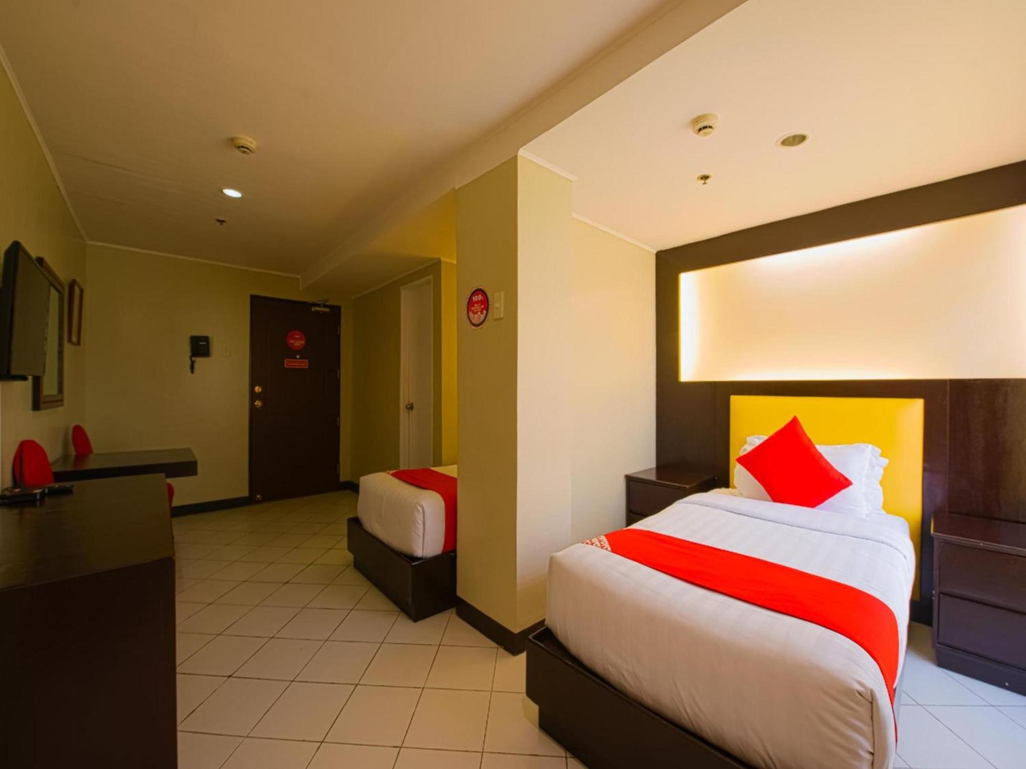 Oyo 115 Northridge Mansions Hotel Quezon City Kültér fotó